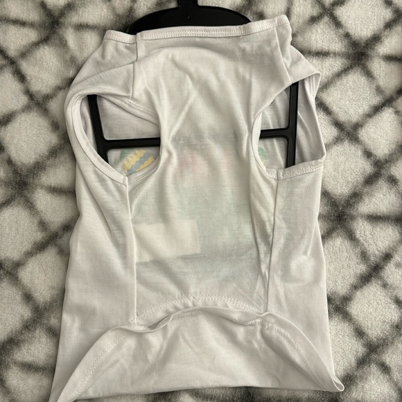 Unique Petz - pet T-shirt - size L and XL available - Picture 6 of 6